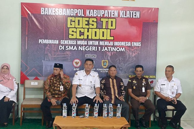 Forkopimda Goes to School: Bakesbangpol Klaten Bentuk Karakter Generasi Muda Menuju Indonesia Emas