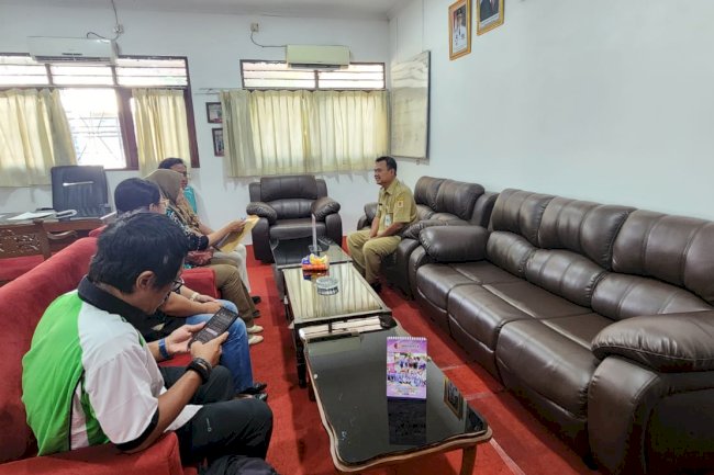 BAKESBANGPOL Klaten Lakukan Audiensi Dengan Suara Jogja Untuk Perkuat Kolaborasi Informasi Publik