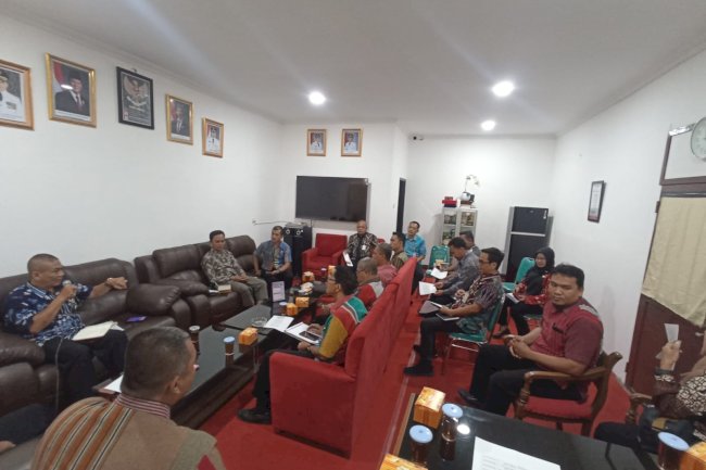 Rapat Musyawarah Kerja Kepala Sekolah Bahas Program “Forkopimda Goes To School”