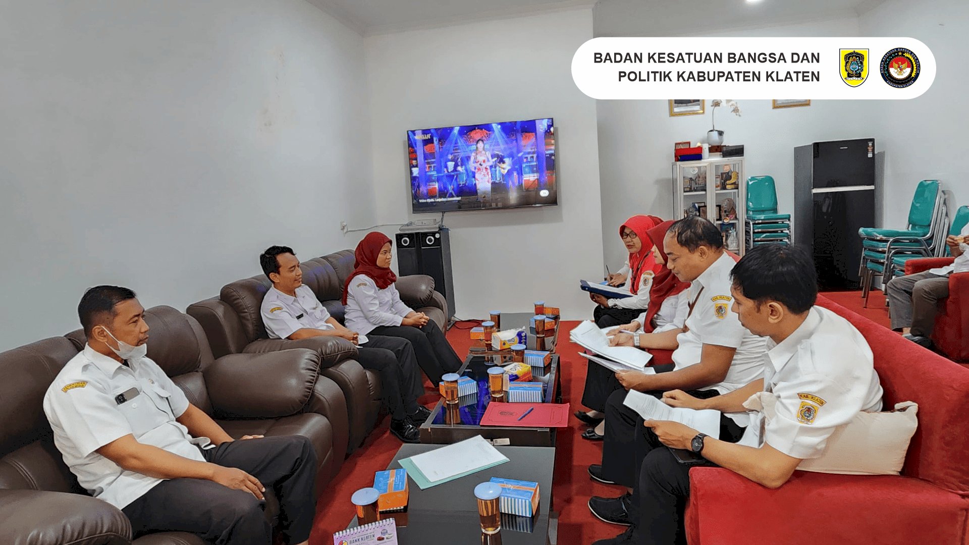 BPKPAD dan Bagian Pembangunan Setda Klaten Lakukan Monitoring Laporan Fisik dan Keuangan TA 2024 di Bakesbangpol
